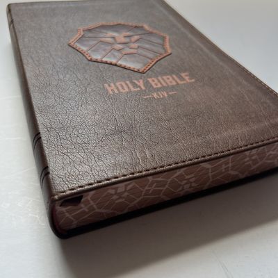 28gsm Paper Weight Professional Book Printing Services PU Leather Cover Bible