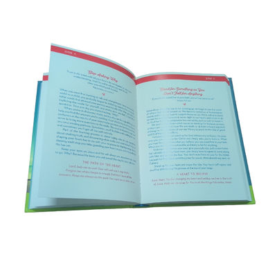 The Heart-Shaped Life CMYK Hardcover Novel Book Printing 70gsm 80gsm Uncoated Woodfree Paper Smyth Sewn Binding