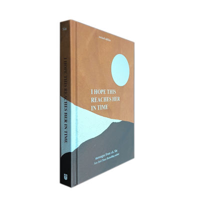 Novel Book Printing With 200 Pages 120gsm Uncoated Woodfree Paper Hardcover Smyth Sewn Binding