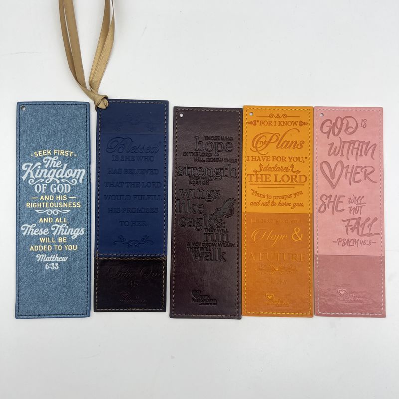 Custom Rectangle PU Leather Bookmarks Offset Printing Anti Rust Waterproof